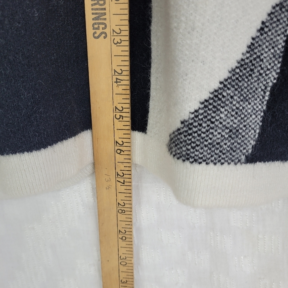 Sioni black and white sweater cardigan blazer cozy artsy contemporary funky S - Picture 7 of 11